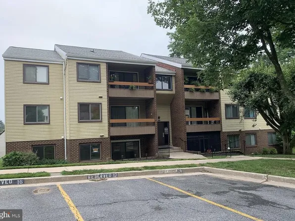 1001 Scarlet Oak Ct Unit 2B, Hampstead, MD 21074