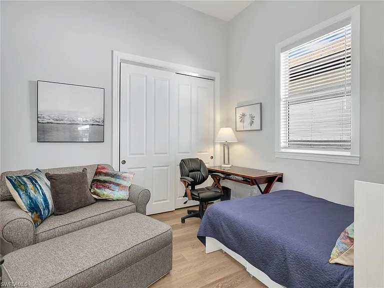 7864 Valencia Ct — Photo 39