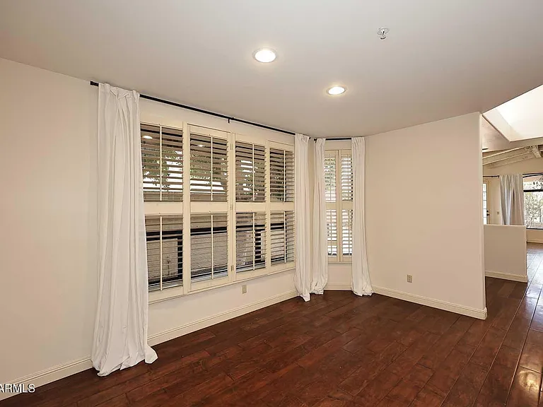 8100 E Camelback Rd #39 — Photo 11