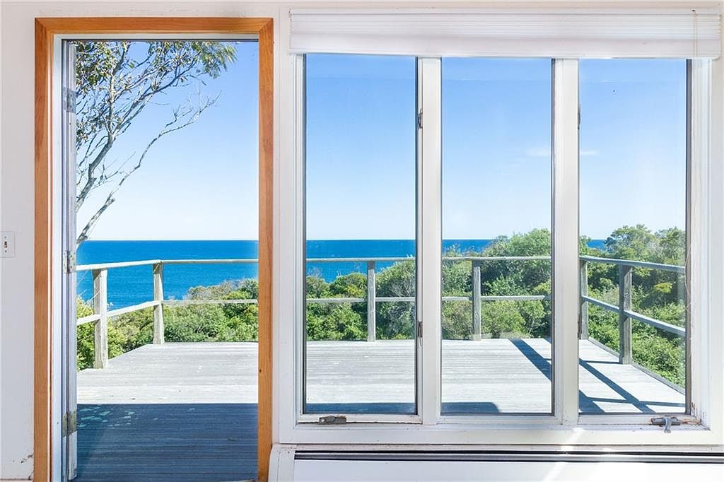 1052 Spring St, Block Island, RI 02807 Zillow