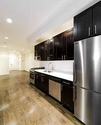 Rented by Icon Realty Management | media 24