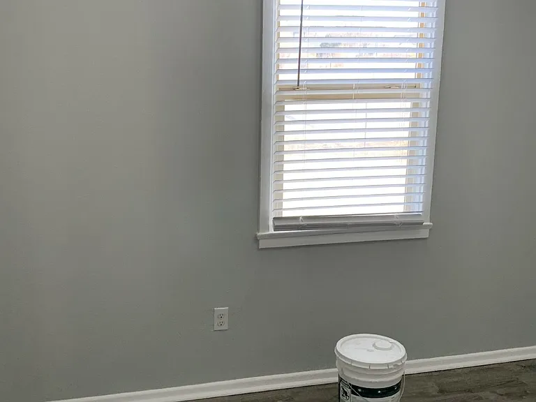 431 Colorado Blvd — Photo 10