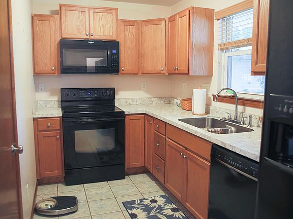 4th image of 111 N Westmoor Ave