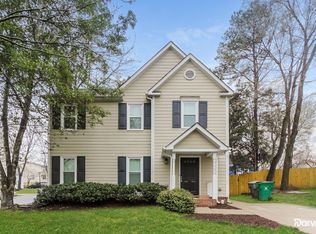 9601 Lawley Ln, Matthews, NC 28105