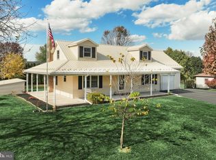 25 Harvest Dr, Gettysburg, PA 17325