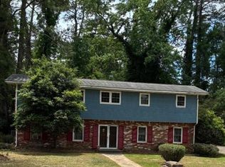 3034 Sunset Ln, East Pt, GA 30344