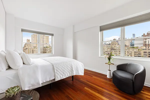 Sold by Compass | media 5
