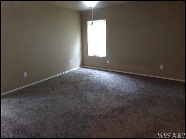 2104 Fern Valley Dr — Photo 13
