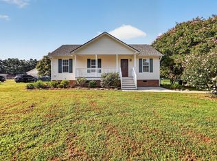 116 Little River Dr, Zebulon, NC 27597