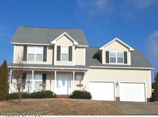 520 Lenoir Dr, Spring Lake, NC 28390