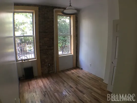 Rented by Bellmarc Realty | media 2