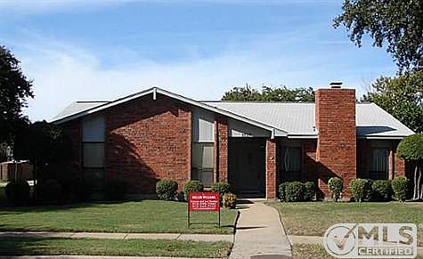 1st image of 3527 Whitney Dr