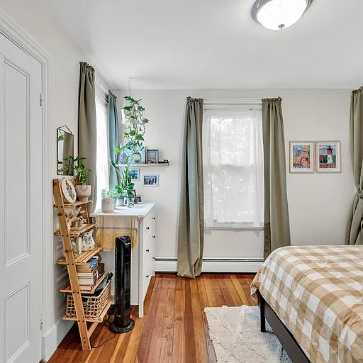 Building Photo - 59 Morse St #3