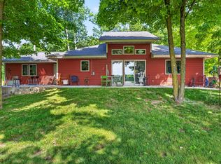 318 Wennenberg Shore Dr, Shell Lake, WI 54871
