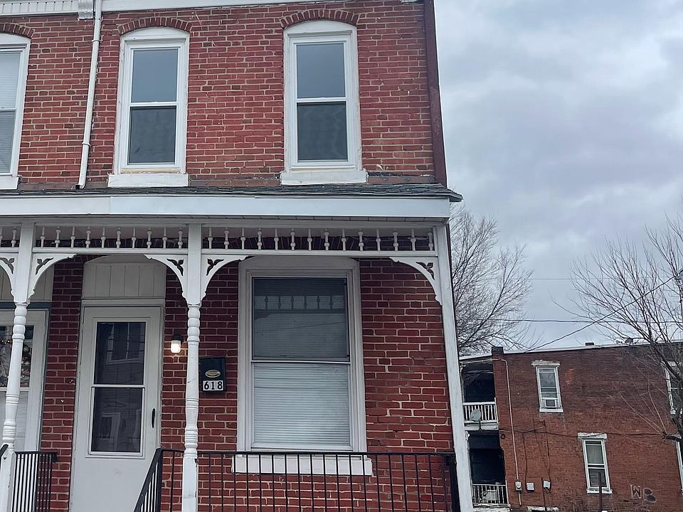 1st image of 618 Radnor St