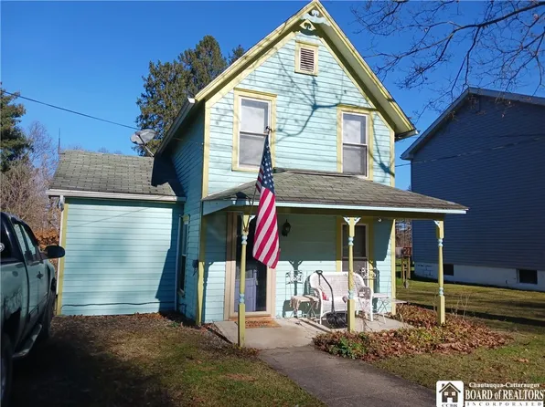 81 Sherman St, Belfast, NY 14711