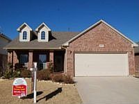 1st image of 3829 Summersville Ln