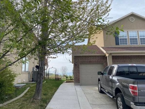 4037 W Centennial St, Cedar Hills, UT 84062