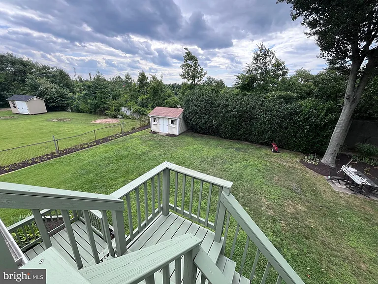 5350 Ravensworth Rd — Photo 90