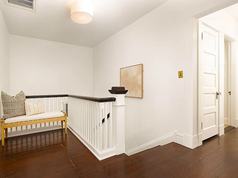426 E Valerio St — Photo 22