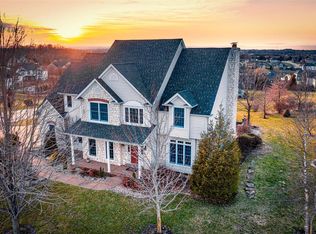 2787 Stonecrest Dr, Washington, MO 63090