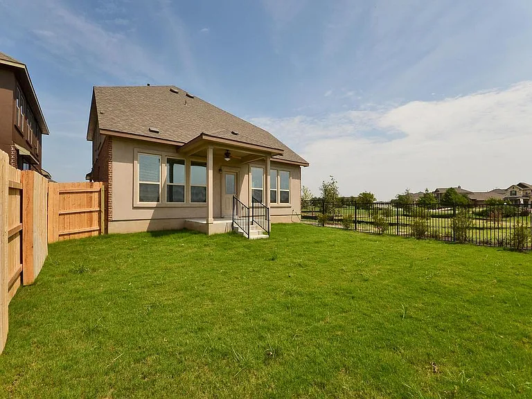 2617 Creeping Vine Ct — Photo 30