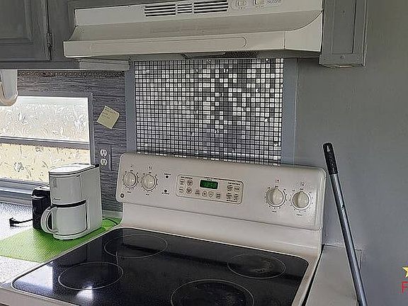 3rd image of 2450 S Ridgewood Ave Lot 9B