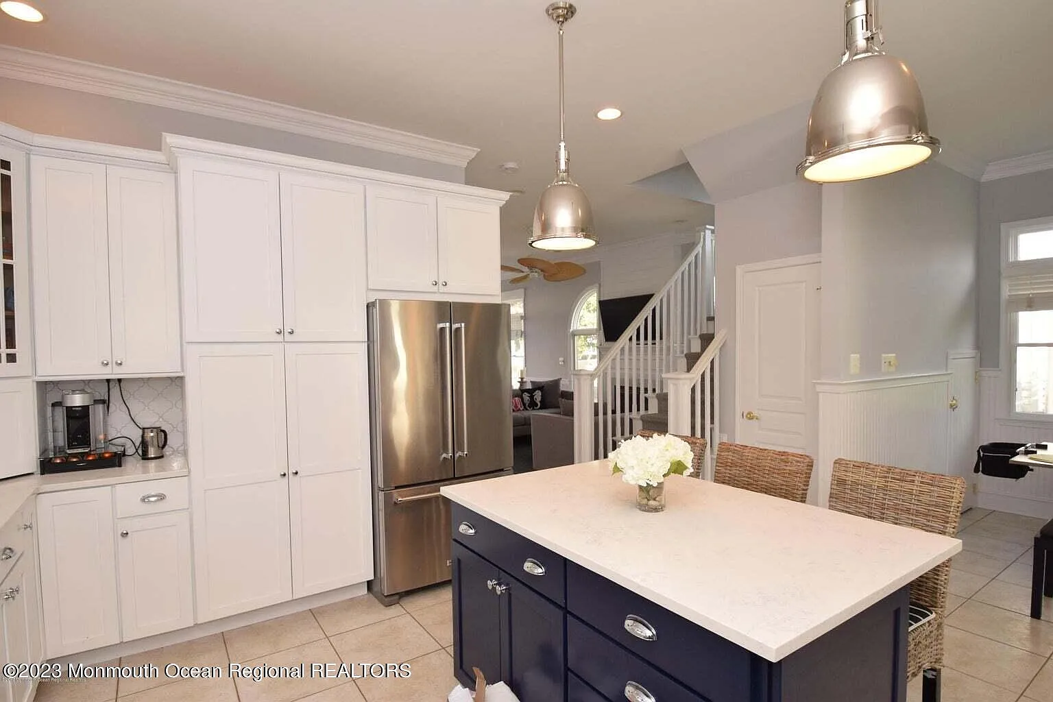 5 bed, 3.5 bath, 2585 sqft, $3,750 — Photo 3