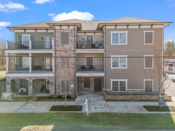 1319 W Main St #208, Franklin, TN 37064