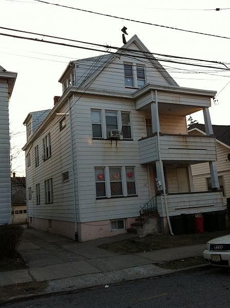 2nd image of 189-191 Lily St