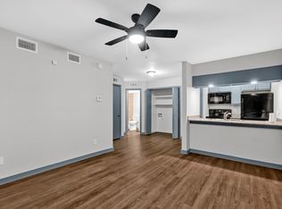 9520 Royal Ln APT 117, Dallas, TX 75243
