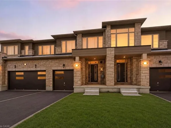 9 Admiral Rd, Welland, ON L3B 0H3