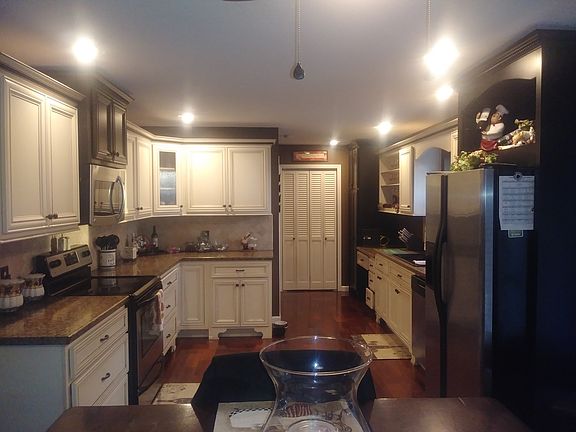 Beautiful remodeled kitchen