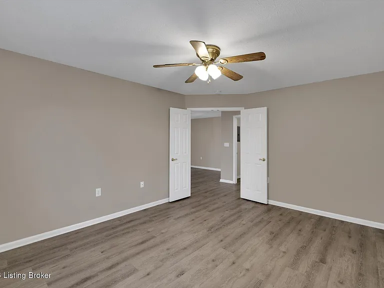 6403 Shelton Cir #102 — Photo 15