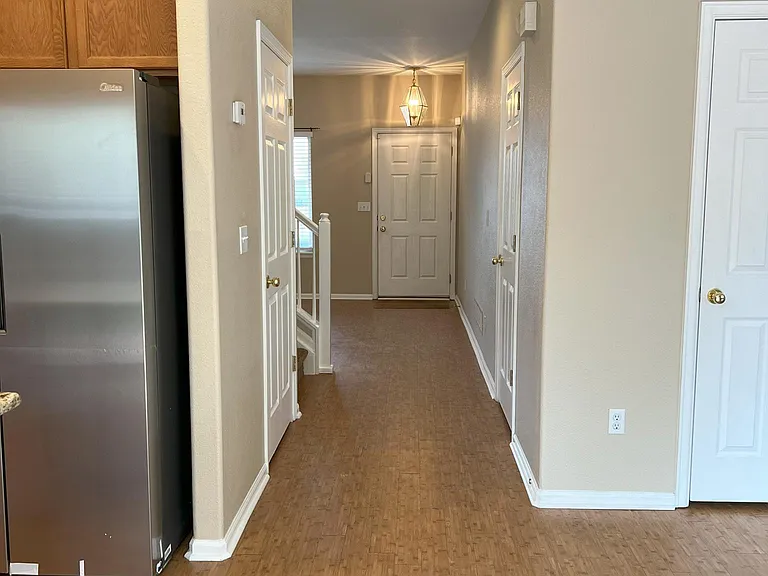 10285 Hunterwood Way — Photo 8