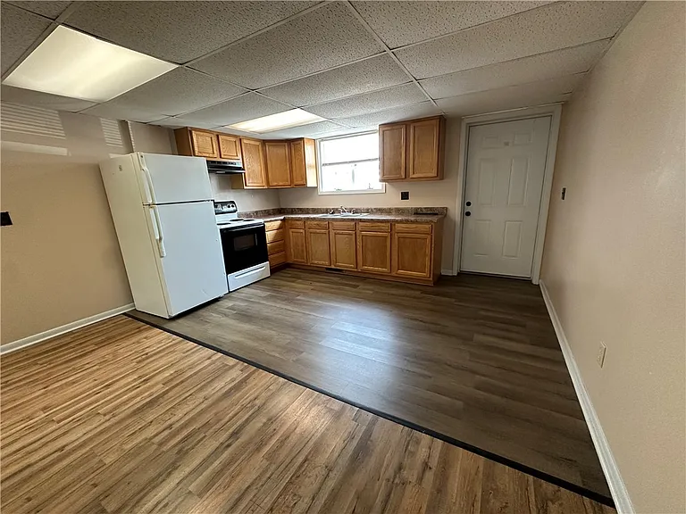 152 Freeport Rd #C — Photo 3