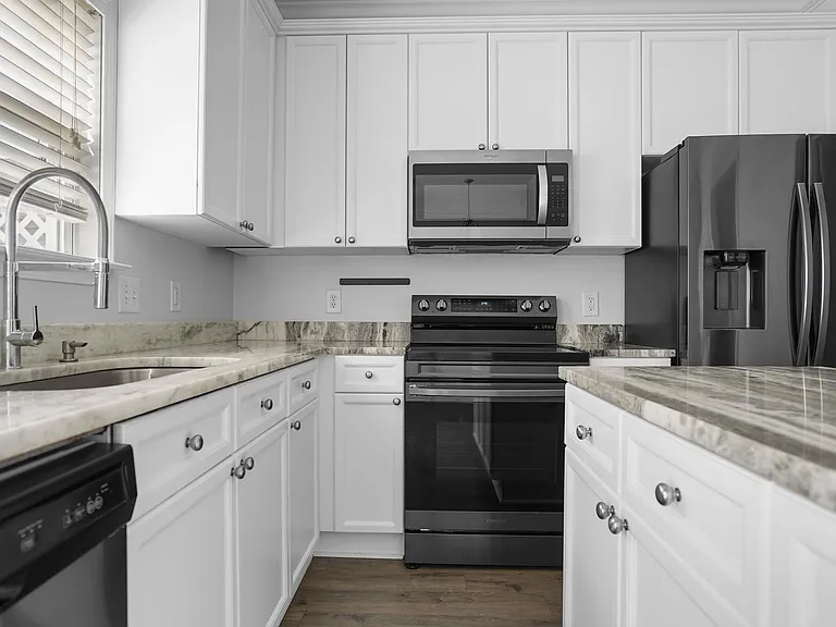 9036 Rigden Mill Dr — Photo 8