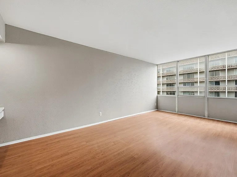 1800 Lavaca St #515 — Photo 11