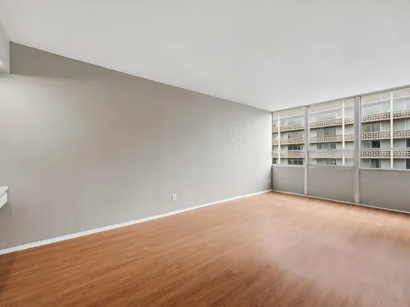 1800 Lavaca St APT 515, Austin, TX 78701