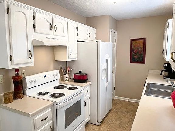 5th image of 6687 Whitten Pine Dr