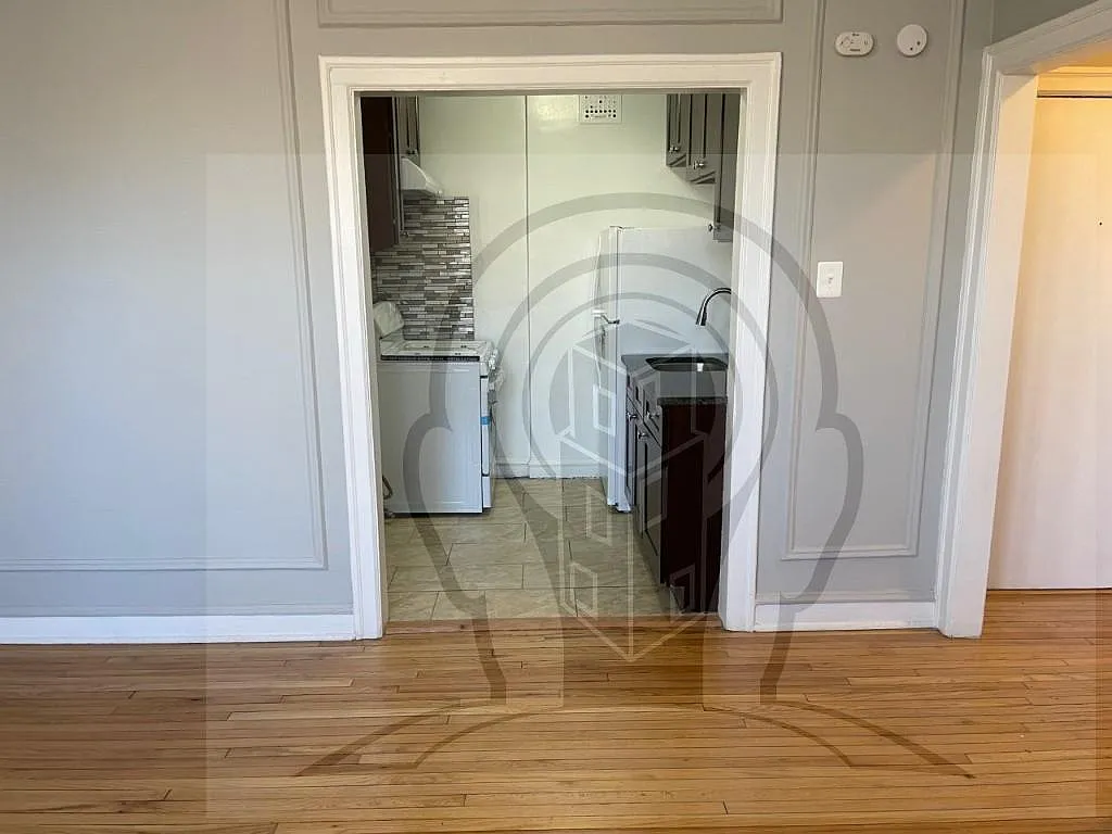1 bed, 1.0 bath, $1,450 — Photo 3