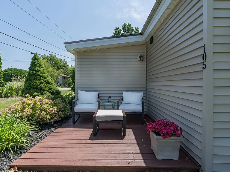 105 Brown Shores Rd — Photo 63