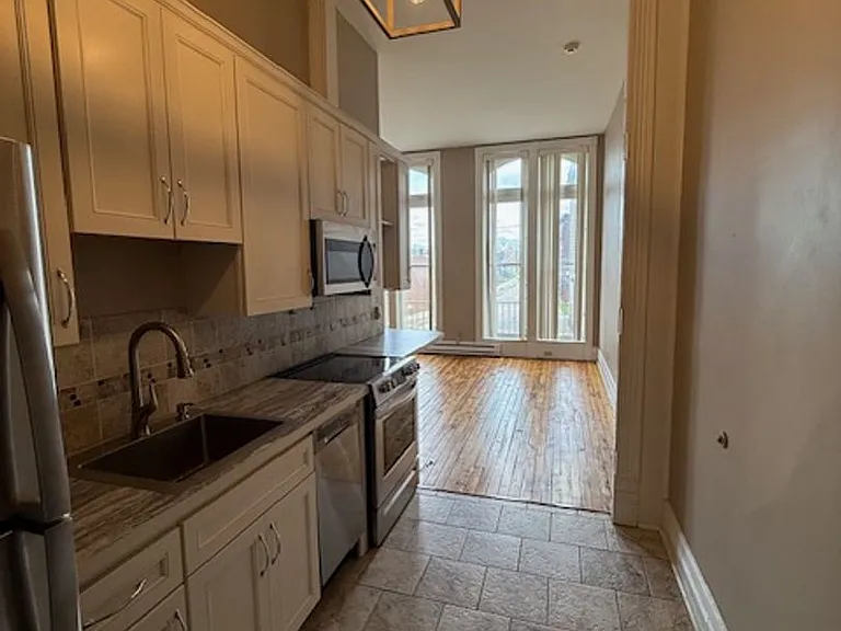 67 N Main St — Photo 26
