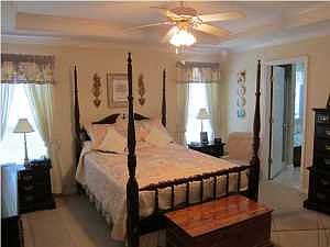 4th image of 9706 Waycross Cir