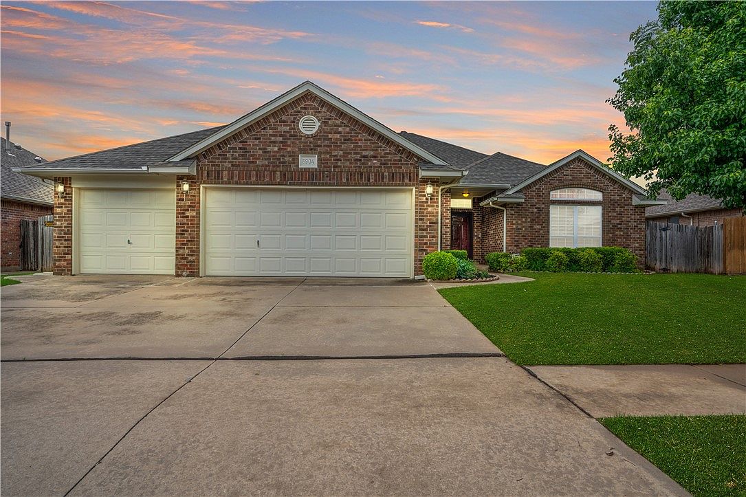 8904 NW 114th St, Oklahoma City, OK 73162 Zillow
