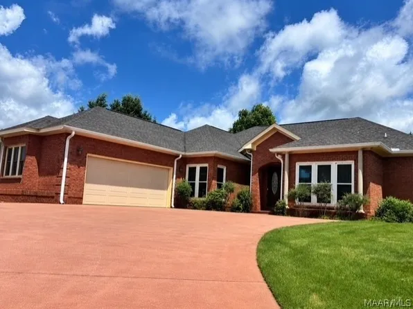 420 White Oak Way, Greenville, AL 36037