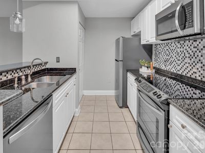 300 W 5th St APT 339, Charlotte, NC, 28202