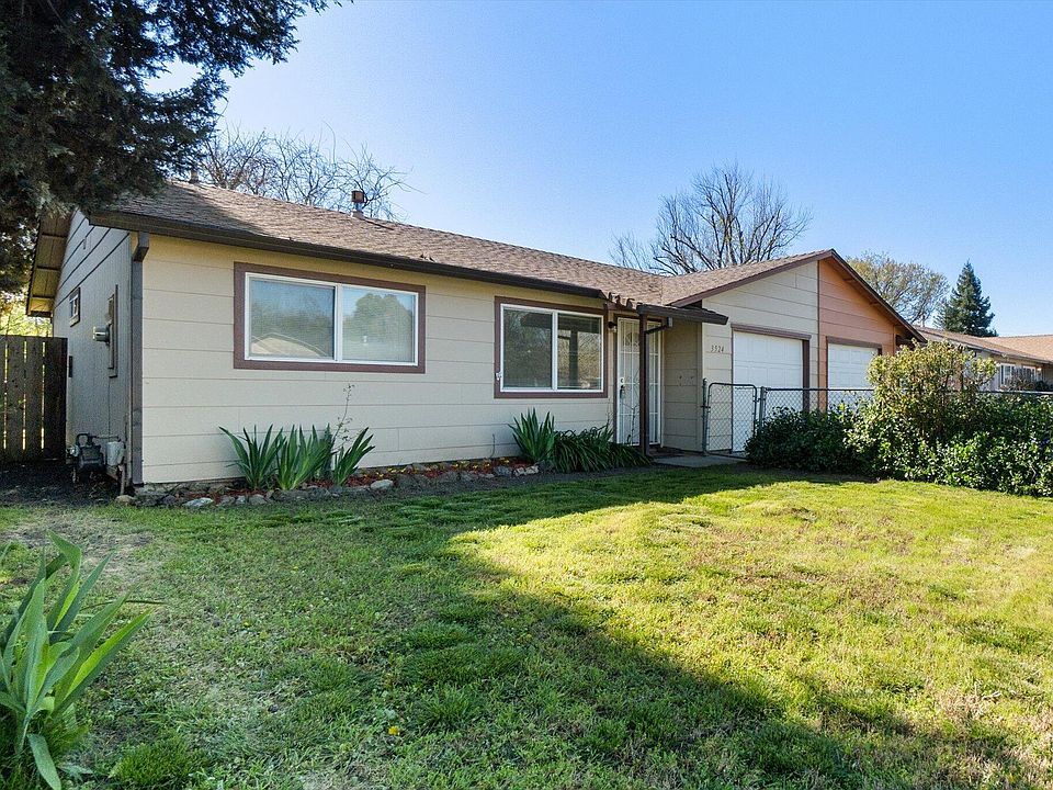 1st image of 3524 Gardenia St
