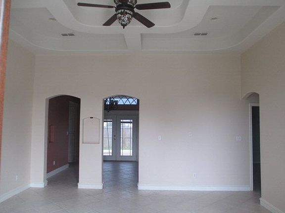 2nd image of 6783 Tenaza Dr