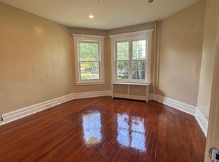 2 Pearsall Ave FLOOR 1, Lynbrook, NY 11563